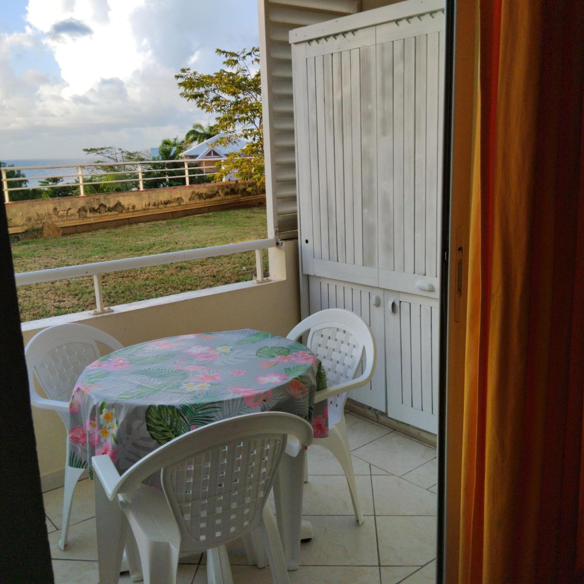 Appartement Colibri de la Baie de Tartane Trinité  Extérieur photo